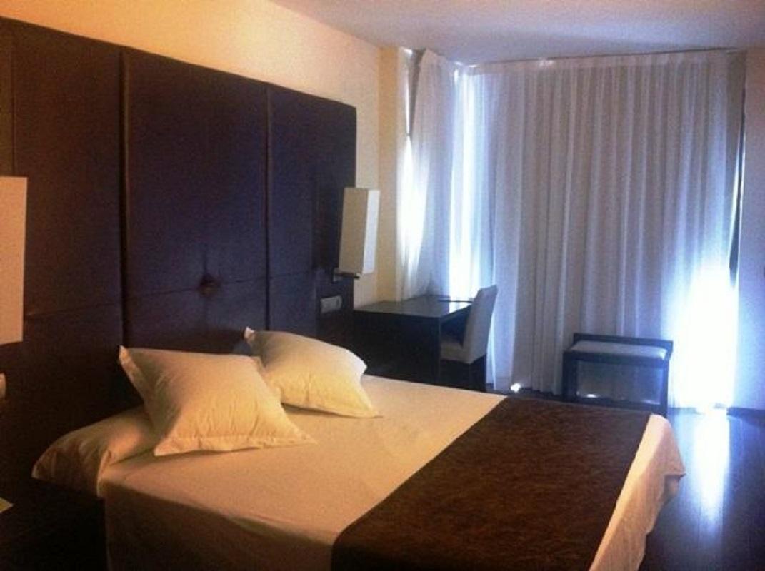 Hotel Diego'S Cambrils Buitenkant foto